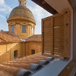 Vieux Nice - Exceptionnel Appartement - Calme et Terrasse avec vues