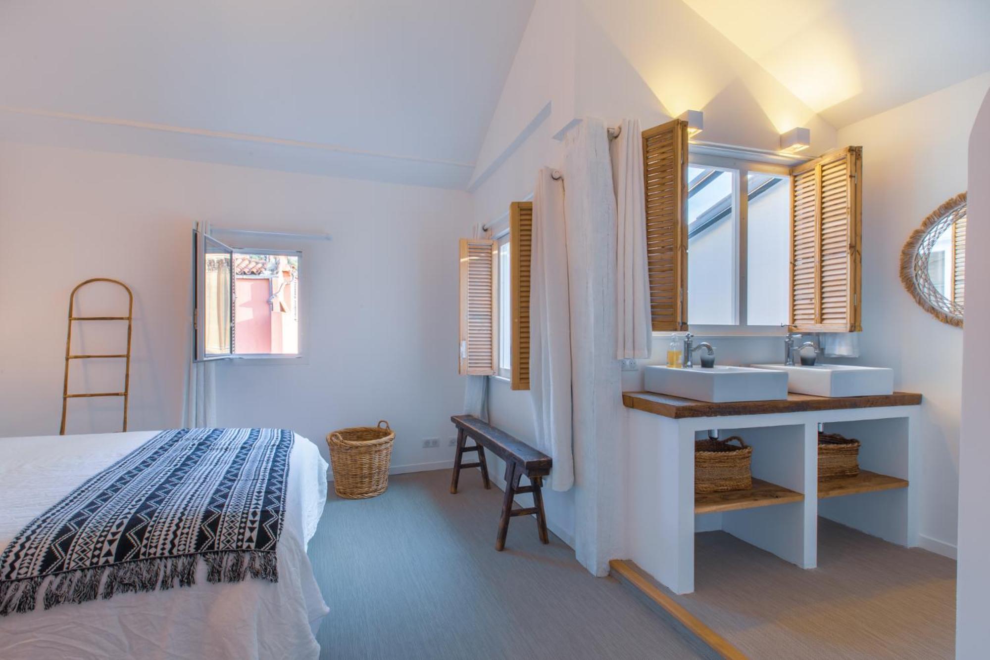 Appartement Vieux - Exceptionnel - Calme Et Terrasse Avec Vues